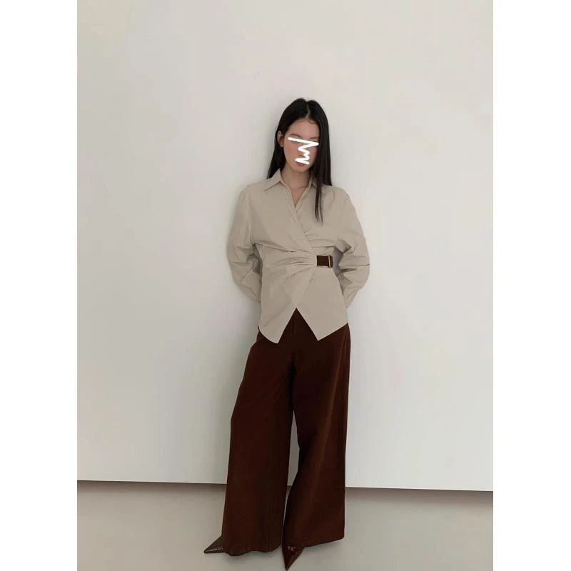 入秋穿搭套装腰带收腰长袖衬衫女装秋季高腰直筒阔腿休闲裤两件套