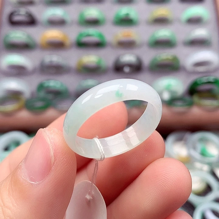 翡翠戒指未镶嵌28-29号