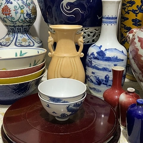 青花山水一对杯子