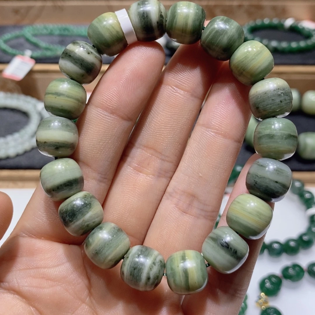 独山玉未镶嵌手串