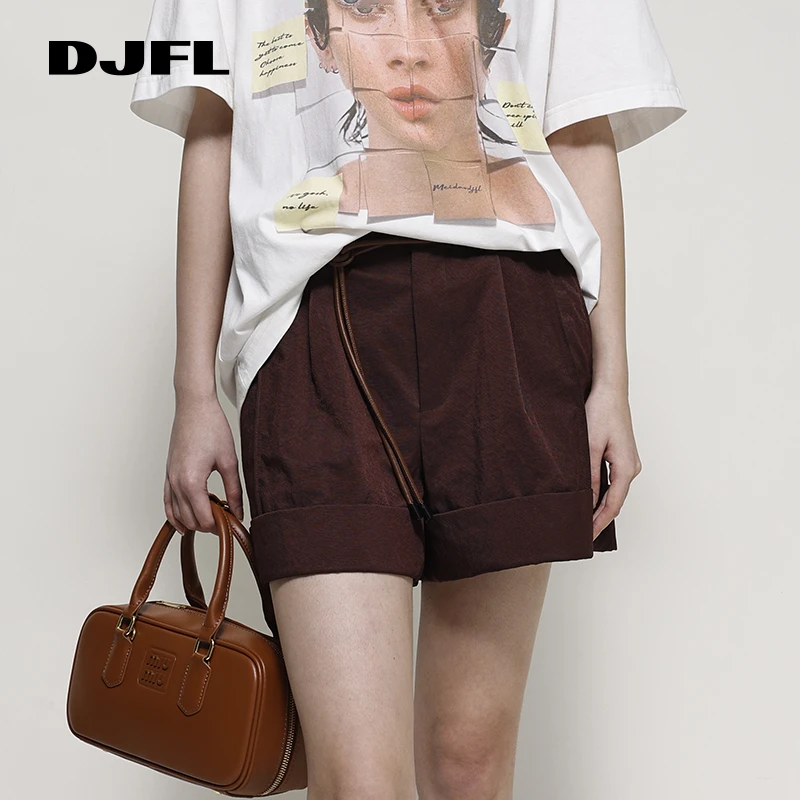DJFL 红棕色运动减龄提臀折边宽松A字西式小短裤配：腰带DWWR2D242