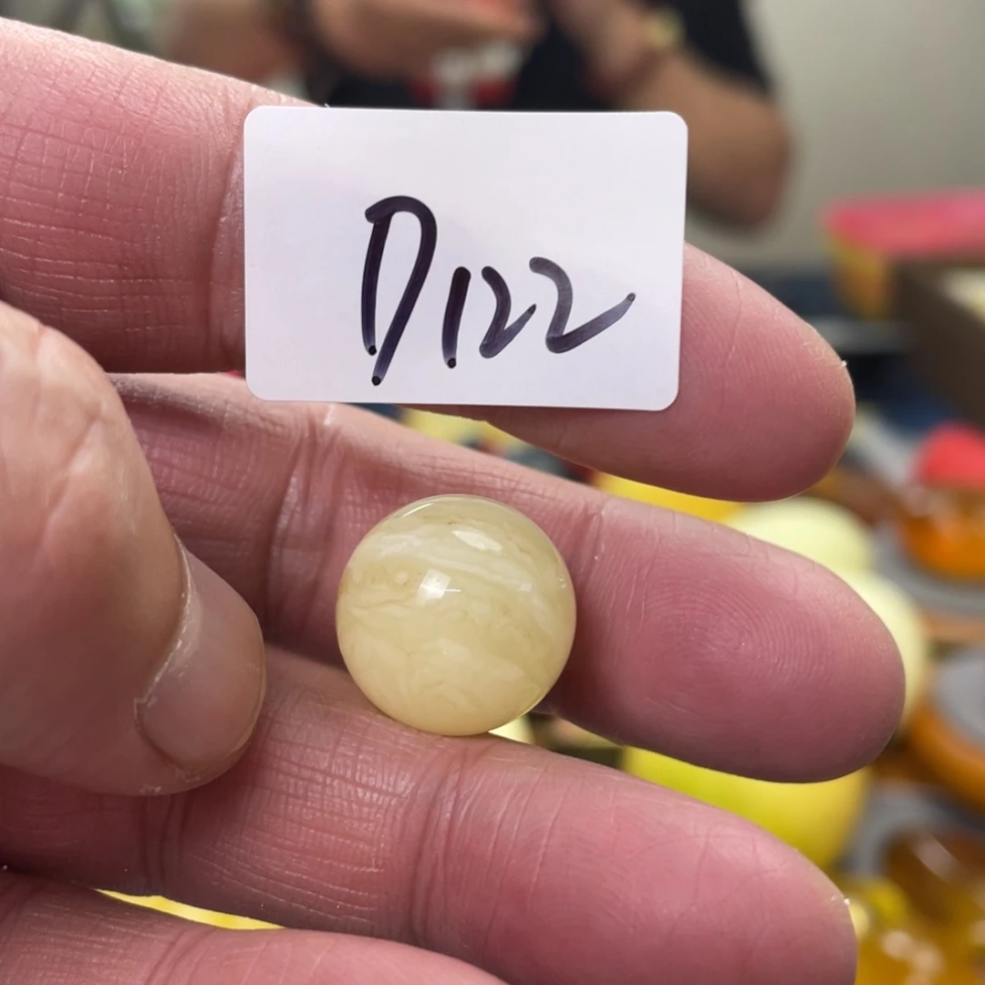 手链琥珀未镶嵌多样性发，发其中一件