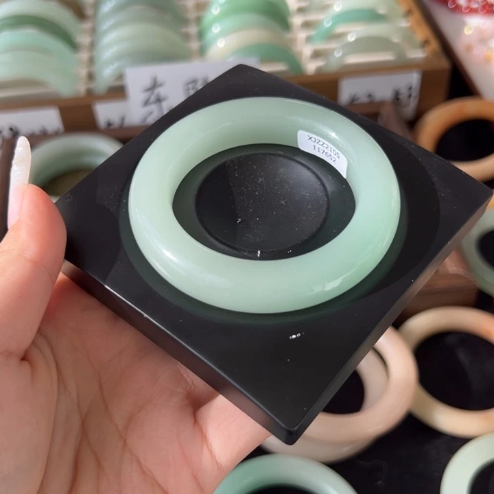 小***子非金属厚装圈口523
