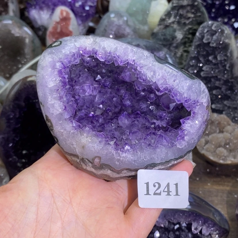 【闪购商品】未镶嵌大型摆件（非配饰）紫晶