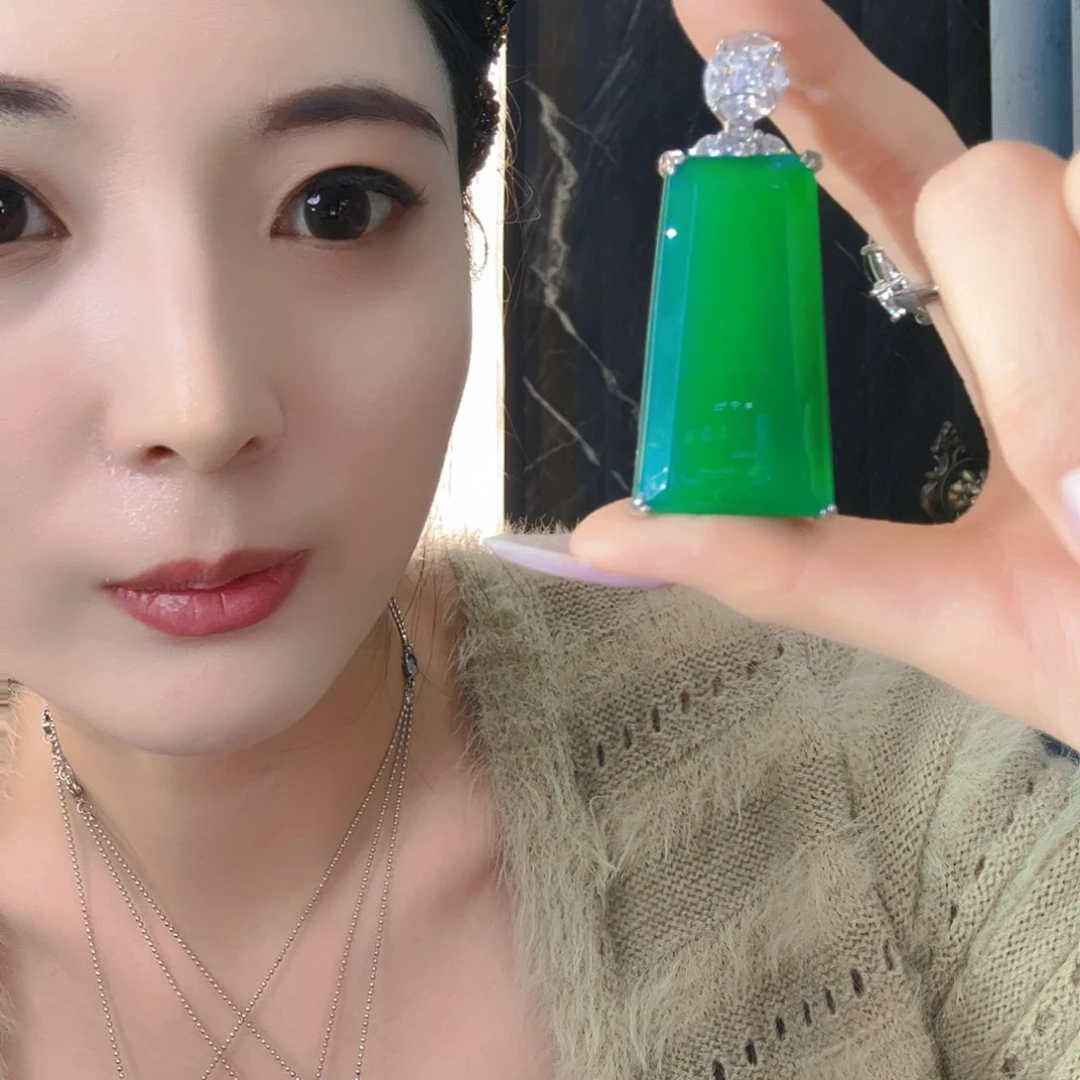 玛瑙/玉髓颈饰银S925镶嵌多**姥
