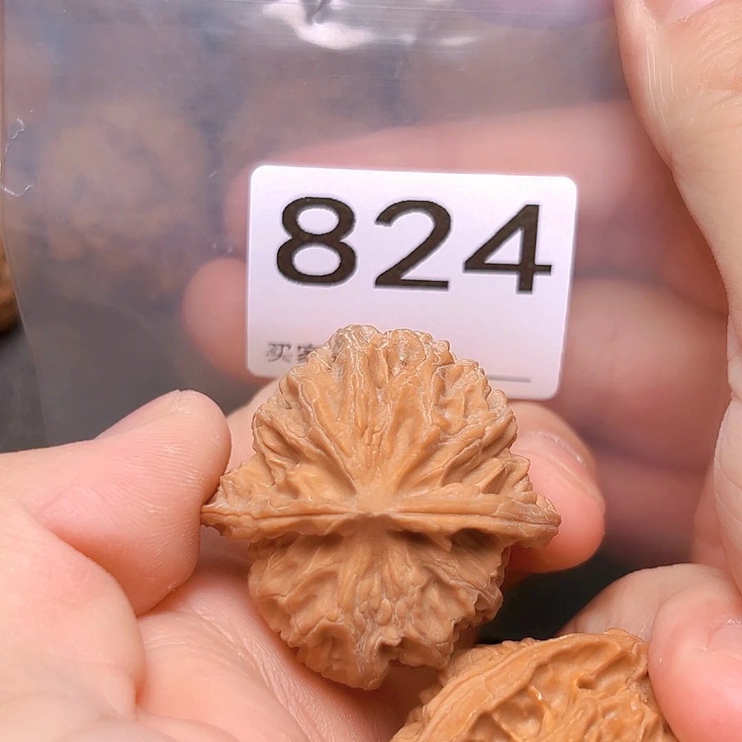 文玩核桃吊坠39苹果园