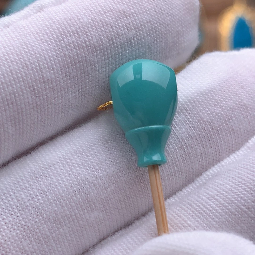 未镶嵌绿松石珠宝奇石9.2*8.5mm