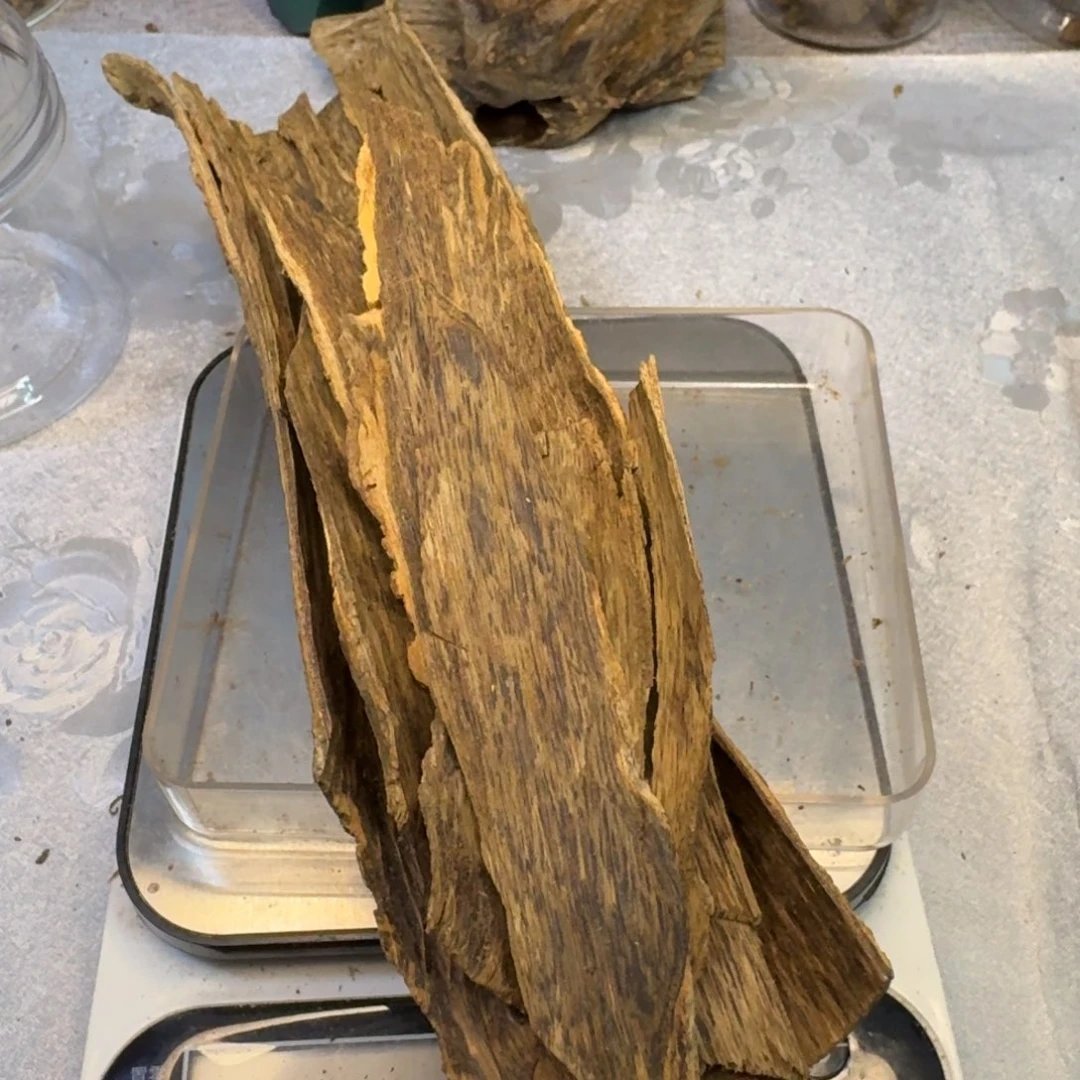 香榧木名***的棋楠皮油72.3克