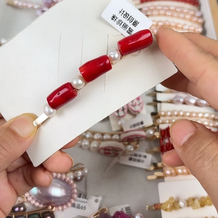 胸饰未镶嵌淡水珍珠