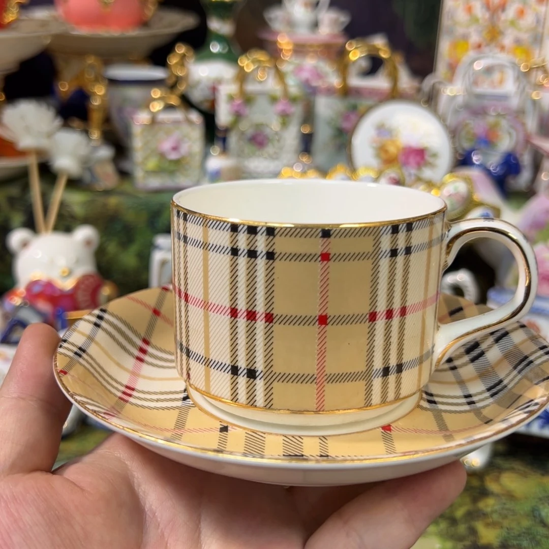 摆件鹿与海陶瓷家居用品有限公司