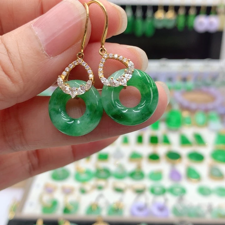 翡翠18K金镶嵌耳饰