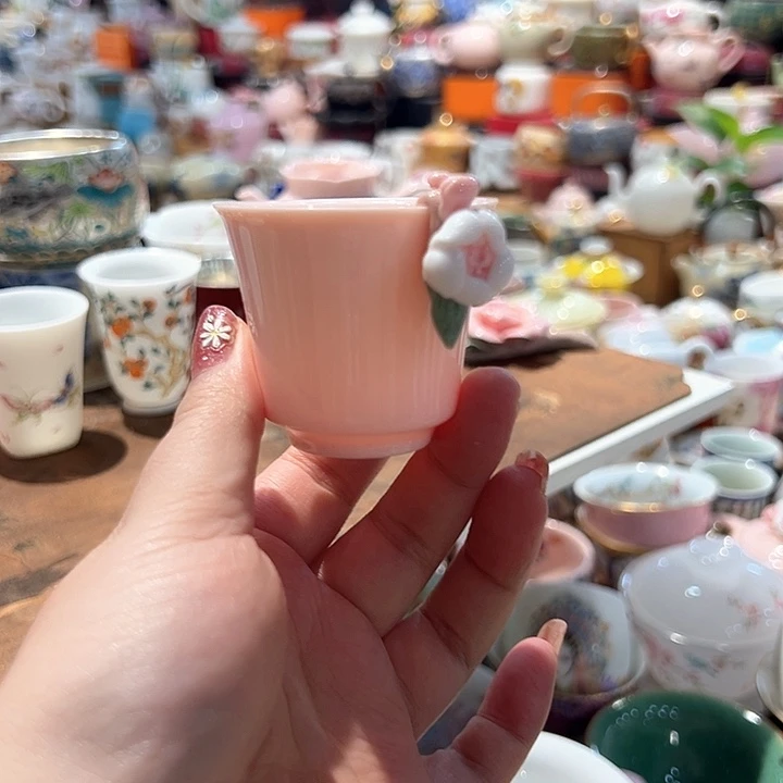 瓷片漂亮的小茶具啊
