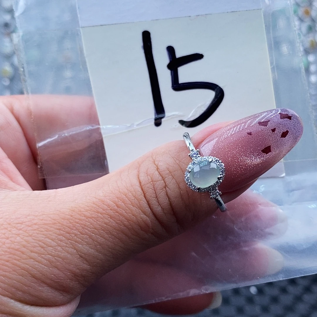 翡翠未镶嵌戒指缅甸