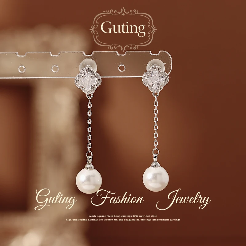 铜合金合成锆石耳饰 22554银色四叶草耳坠耳钉女耳饰轻奢高级耳环