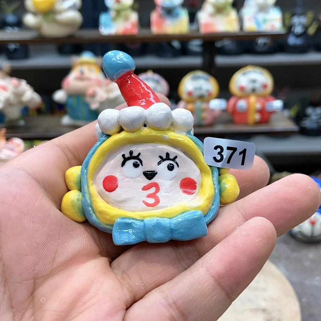 摆件直播间手工抽象陶瓷摆件371