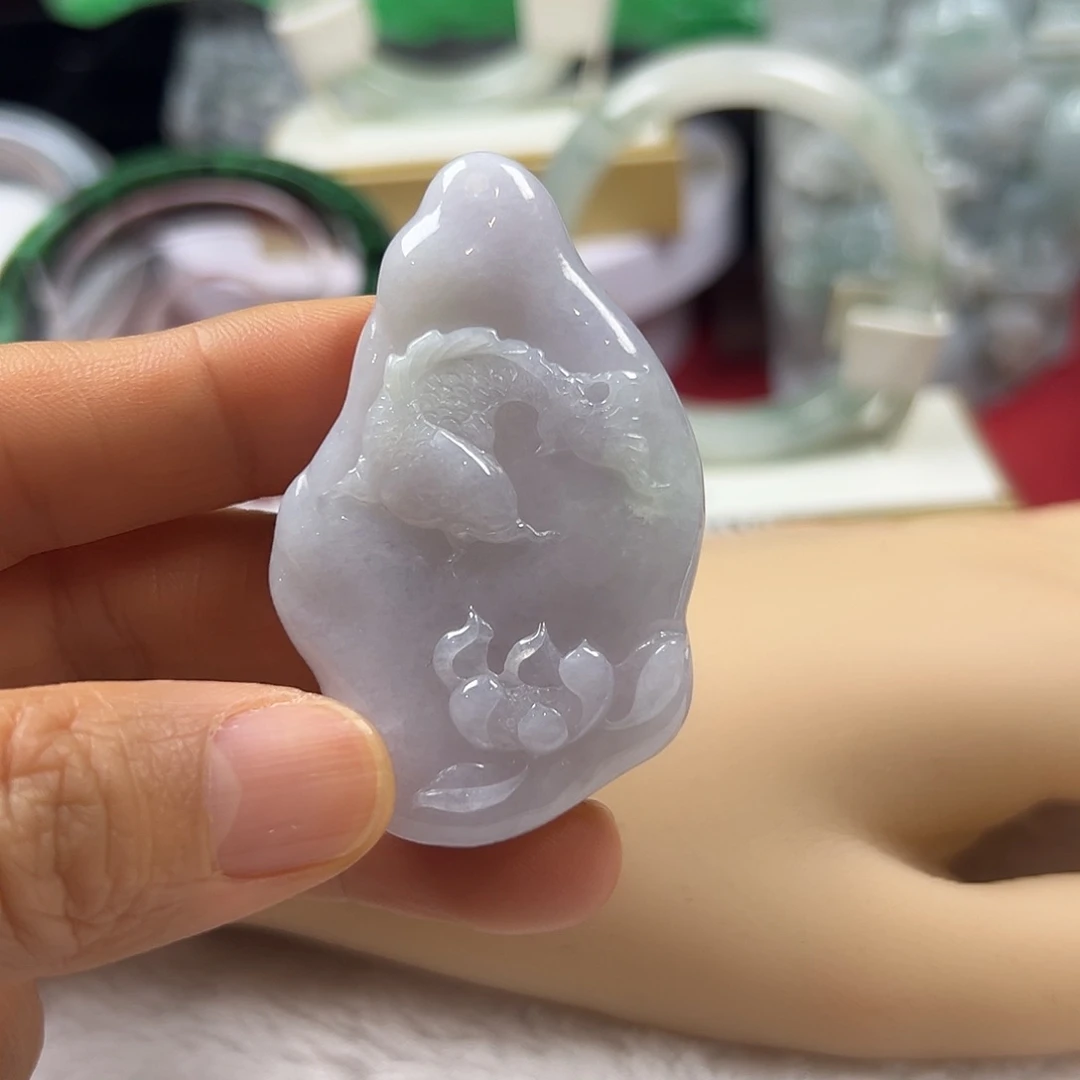 颈饰未镶嵌翡翠缅甸天然A货翡翠荷花鱼吊坠