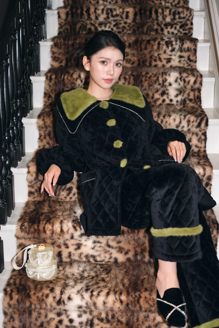 【绿光森林】原创氧气感大翻领水钻毛绒加绒家居服套装