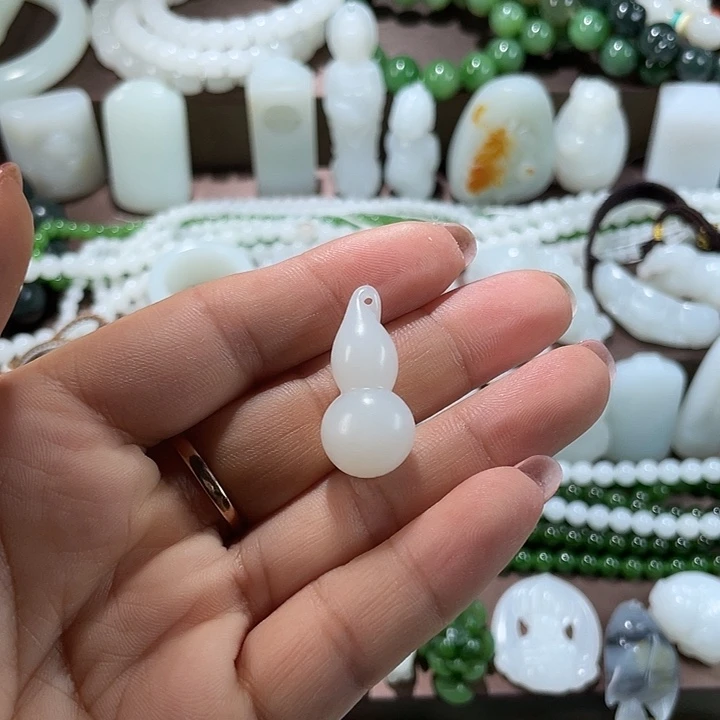 和田玉（白玉）未镶嵌颈饰