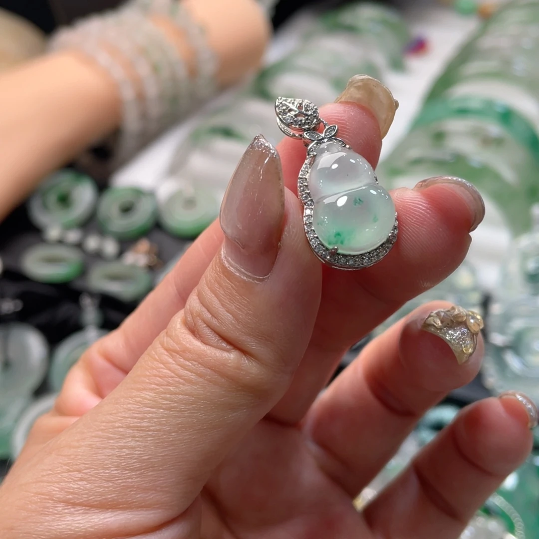 吊坠(不含链)未镶嵌石英质玉