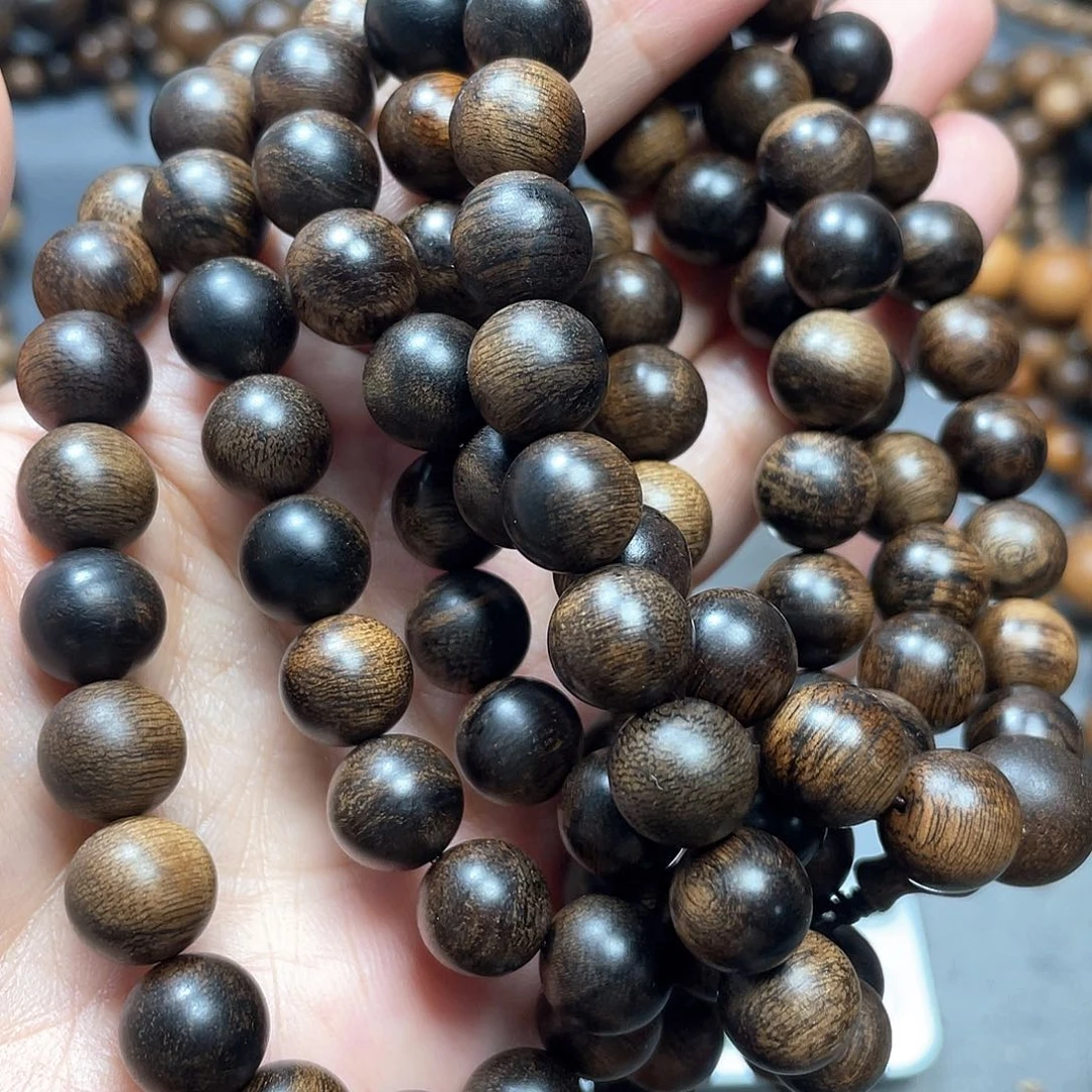 沉香手串白棋瘤疤1.0