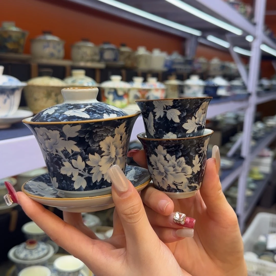 粉丝宝宝们新年快乐！