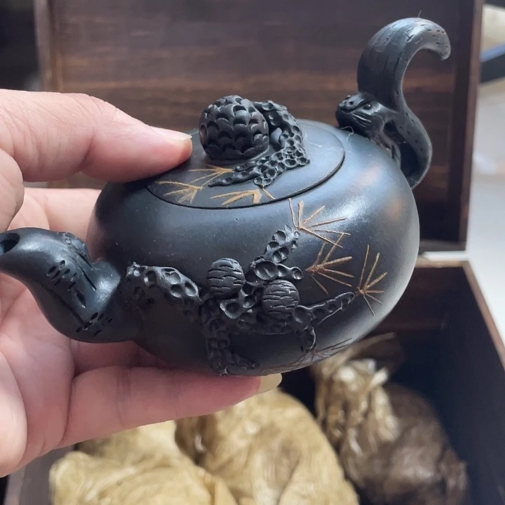 茶壶紫砂紫砂壶大家都知道喜欢紫砂