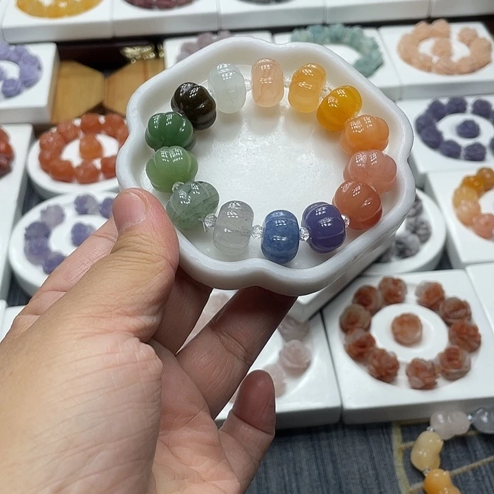 石英质玉（非洲翠）合金手串