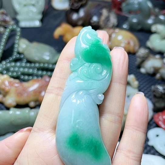 白玉菩提吊坠摆件