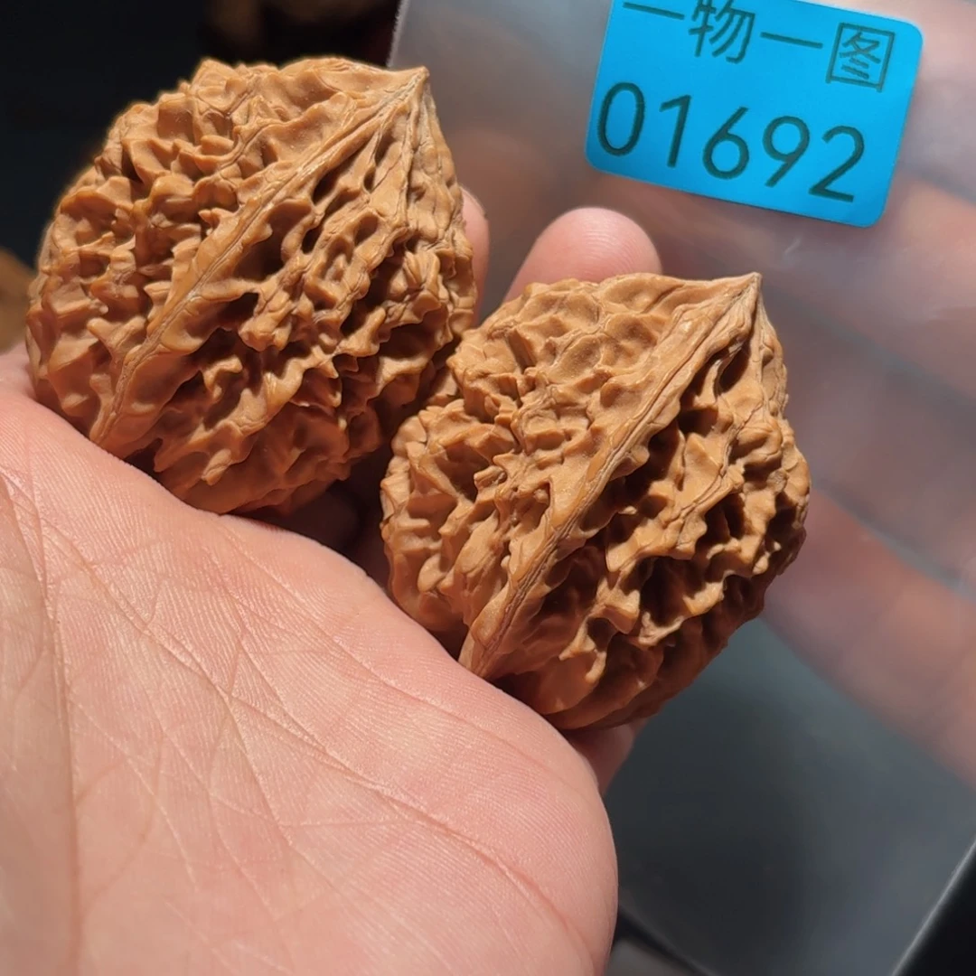 把件文玩核桃九层妖塔