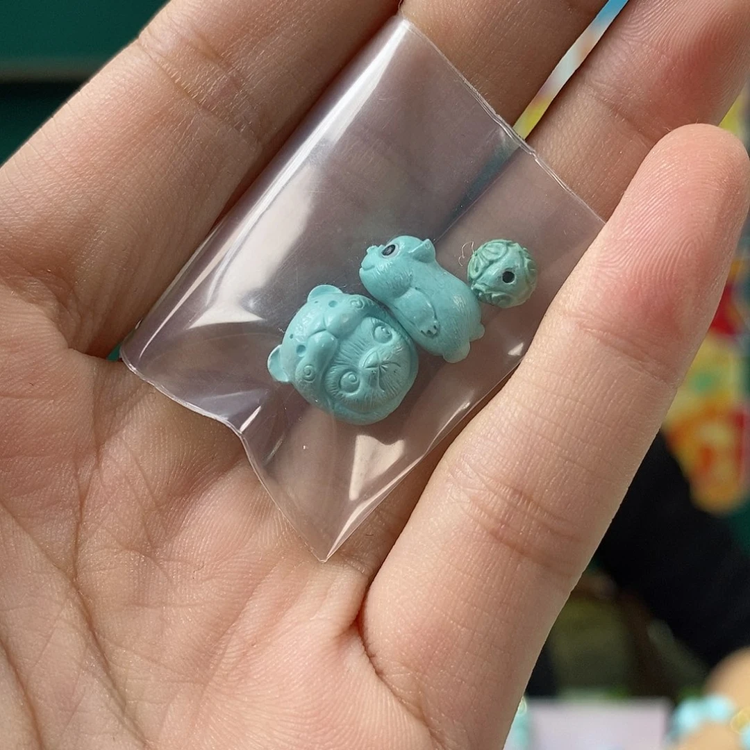 绿松石未镶嵌珠宝奇石