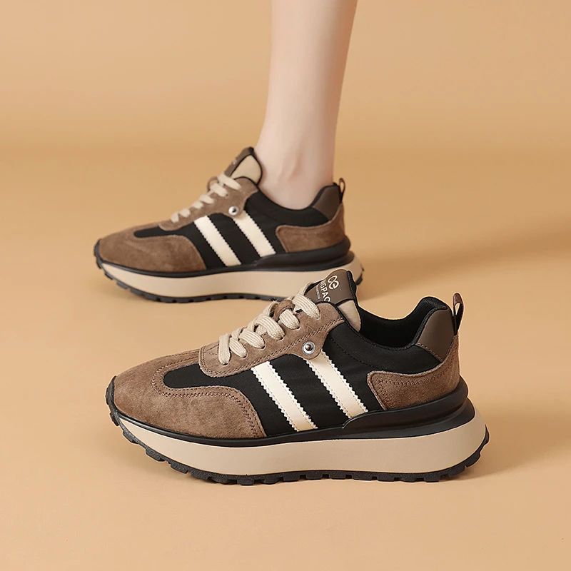 领跑厚底阿甘鞋女2025新款春季跑步运动鞋子真皮松糕鞋增高L264