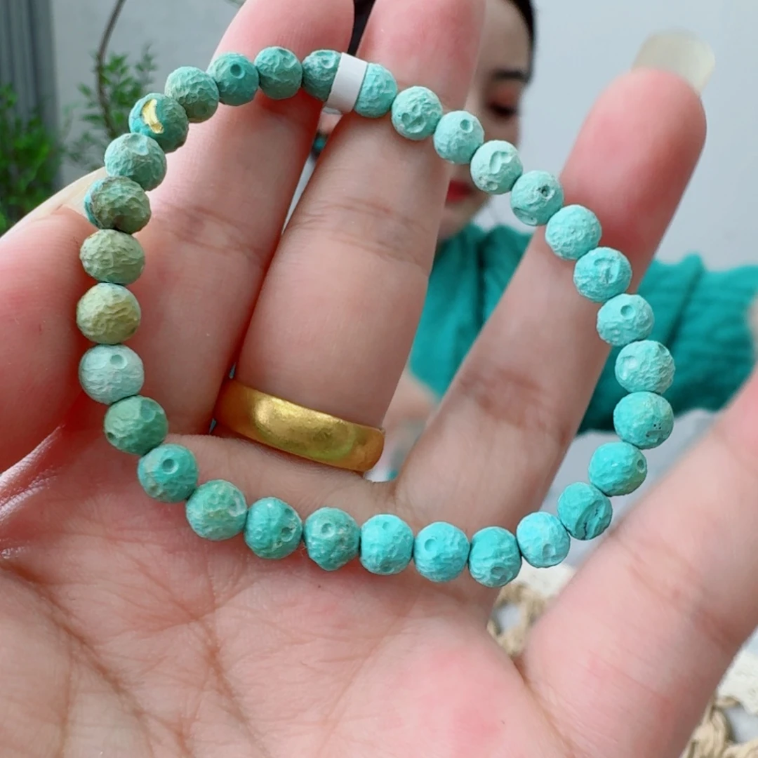 未镶嵌绿松石珠宝奇石