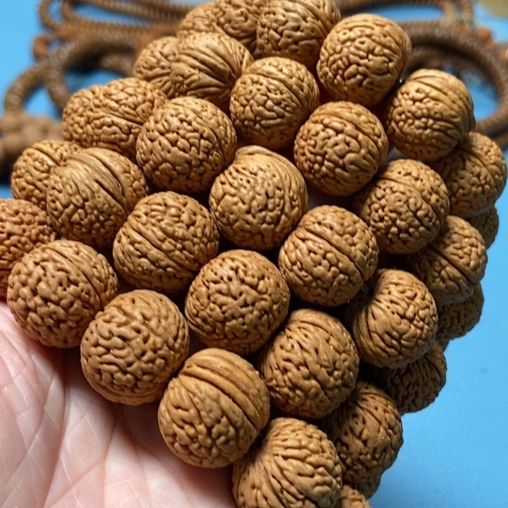 【闪购商品】吊坠桃核龙鳞苹果