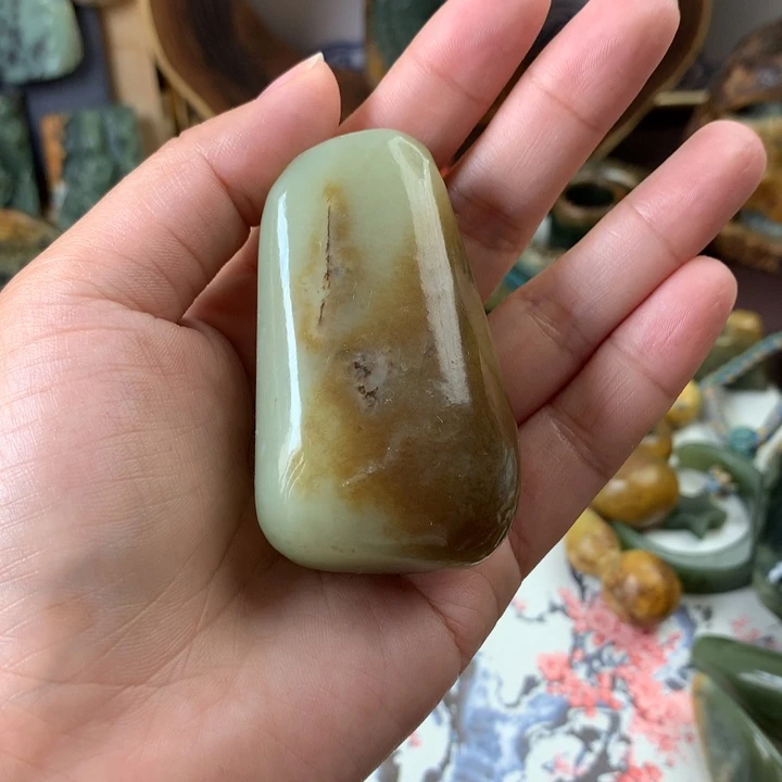 岫岩老玉（透闪石质玉）未镶嵌颈饰海****善