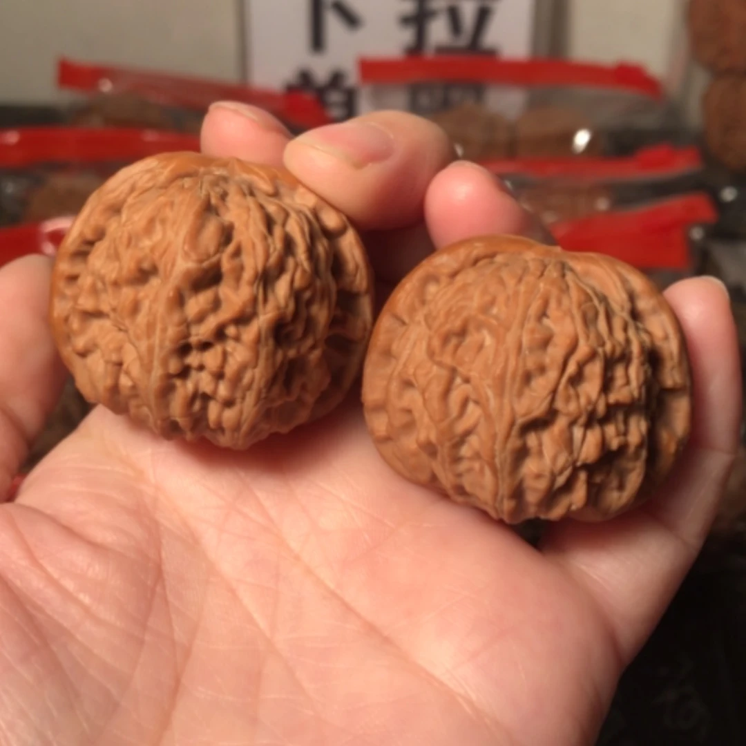 【闪购商品】文玩核桃把件白狮子40