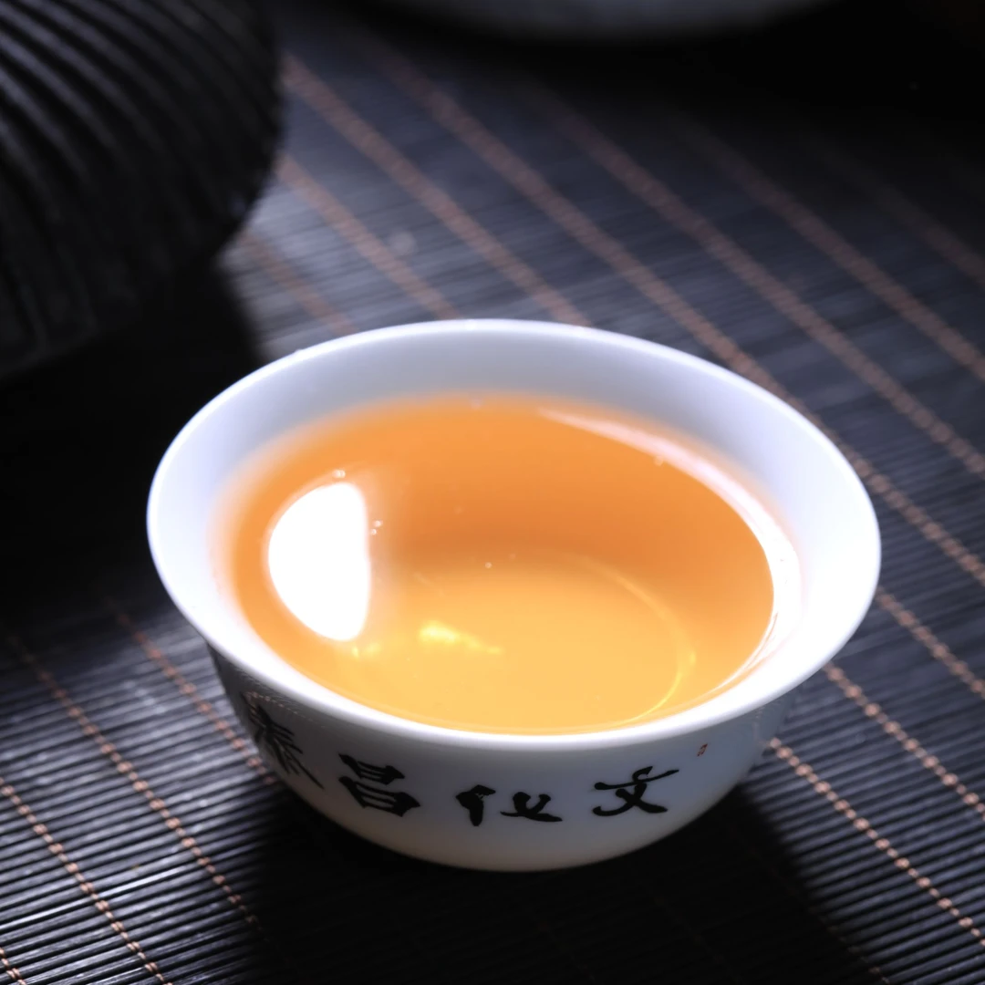 云南普洱茶生茶 散茶 坝糯藤条王 500克 0624