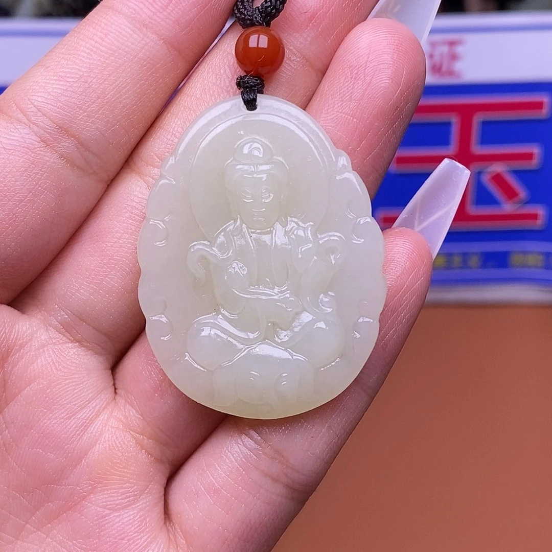 颈饰未镶嵌和田玉