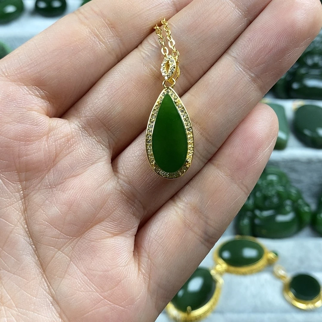 和田玉（碧玉）未镶嵌颈饰