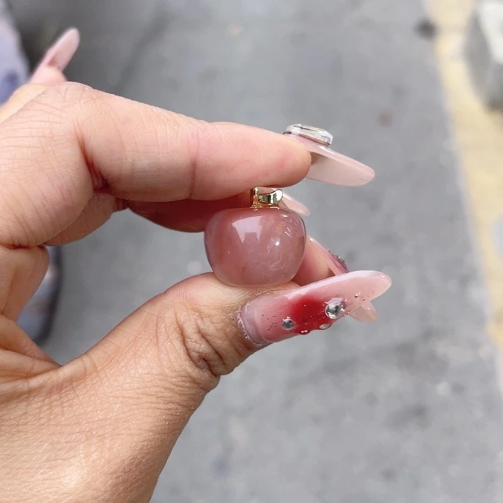 石英质玉颈饰未镶嵌