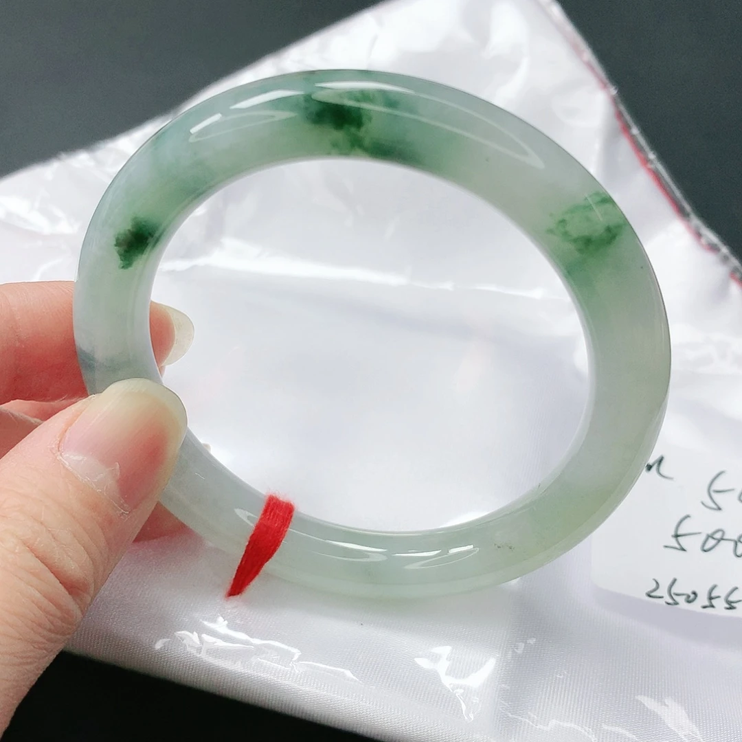 翡翠手镯未镶嵌缅甸天然A货翡翠