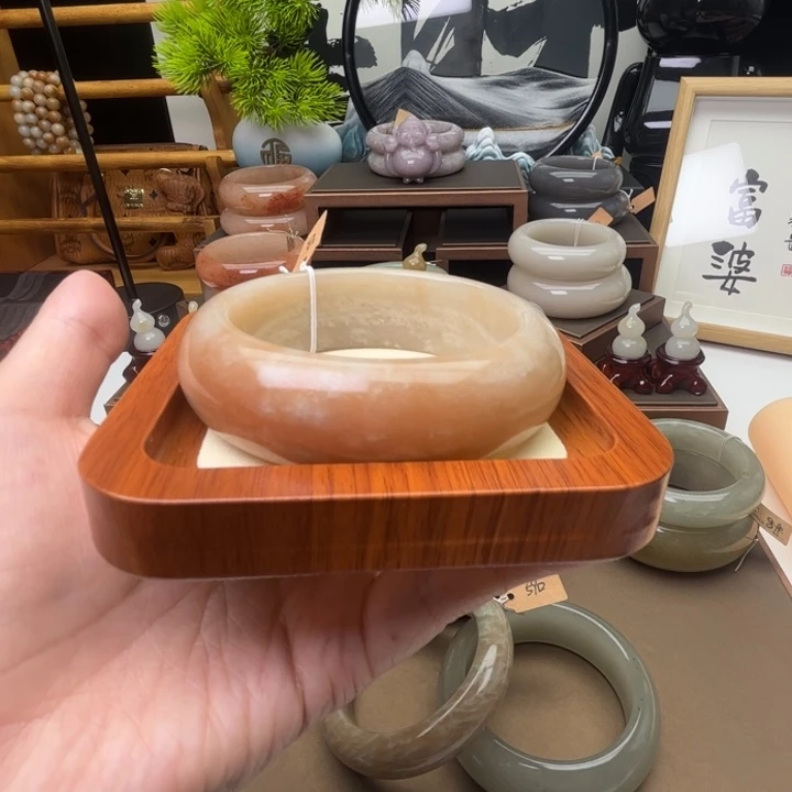 A***a合金手镯石英岩玉