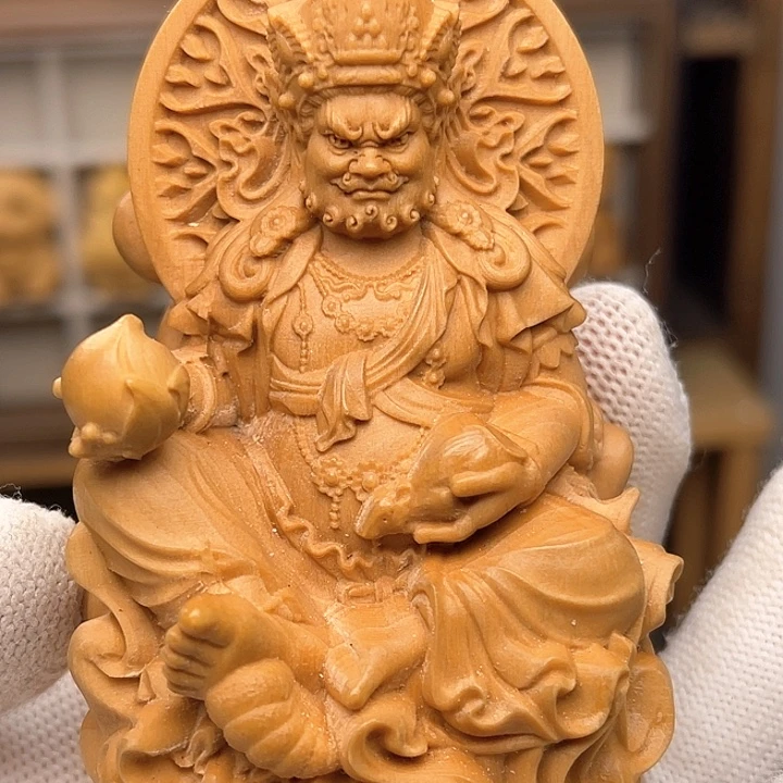 黄杨木黄财神菩萨摆件八公分