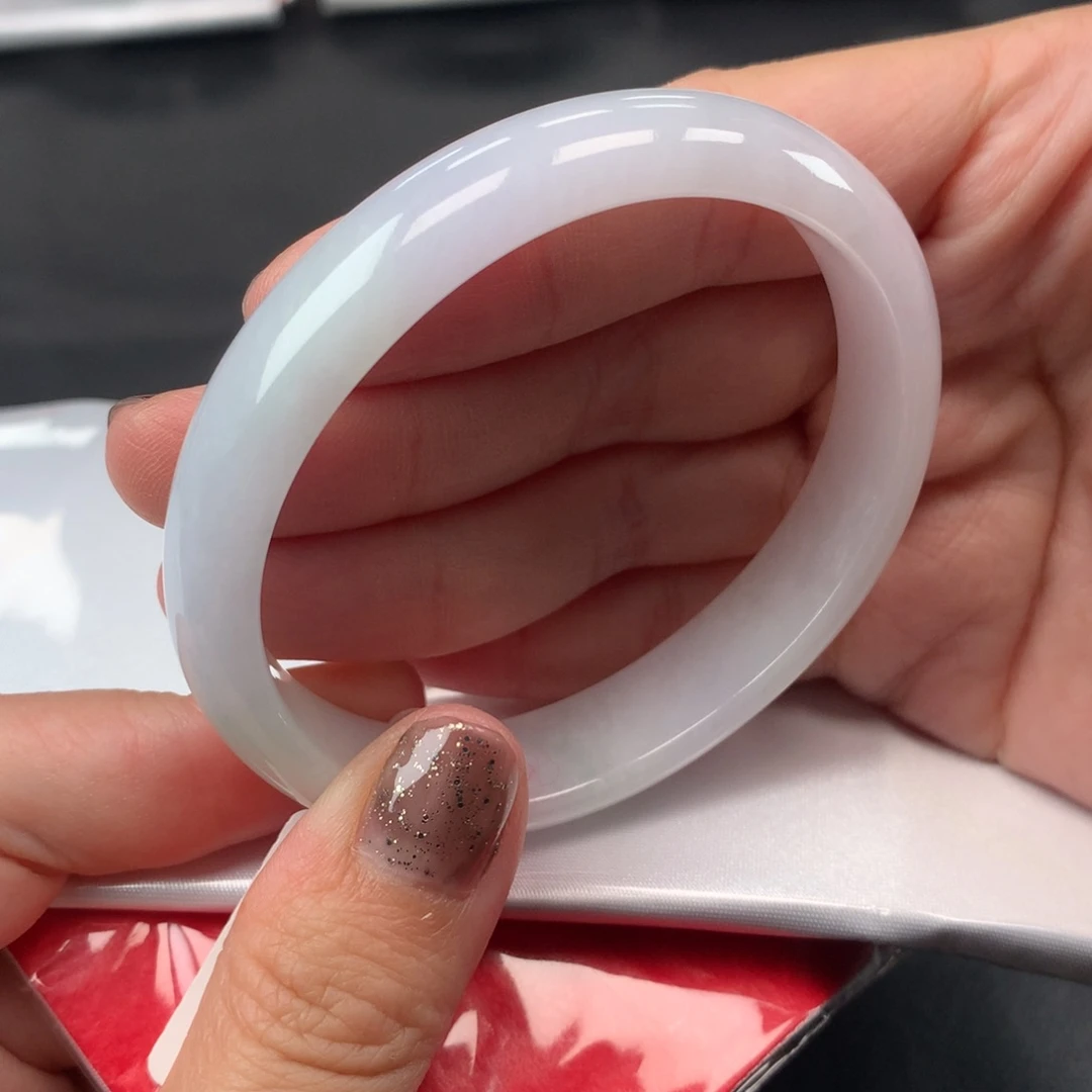 翡翠手镯未镶嵌54贵妃粉色