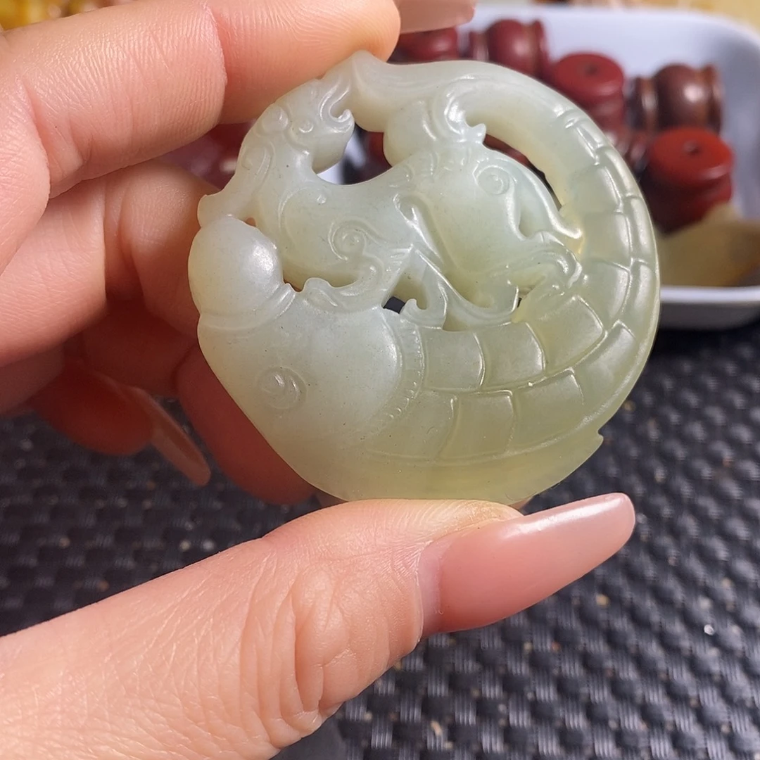 岫玉未镶嵌珠宝奇石