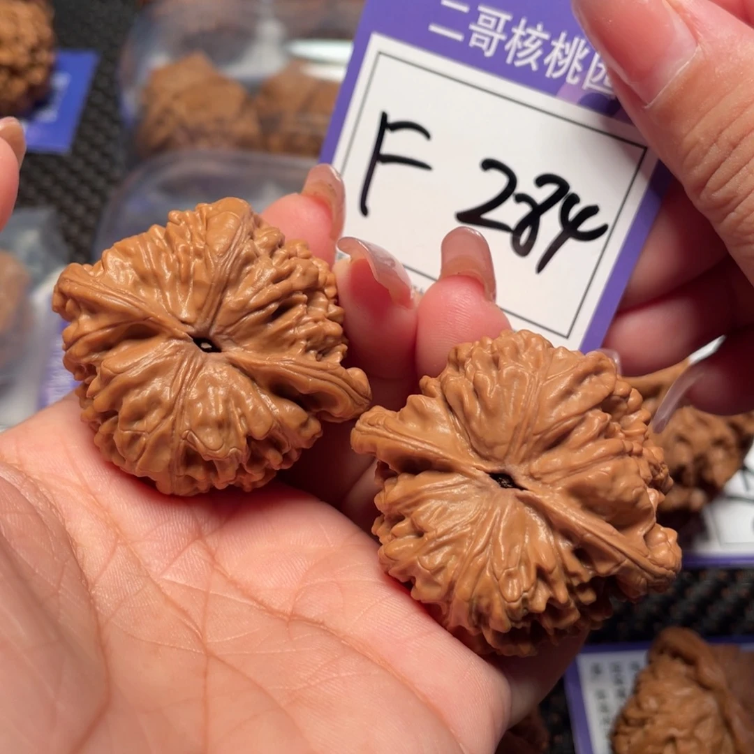 把件桃核284号官帽44
