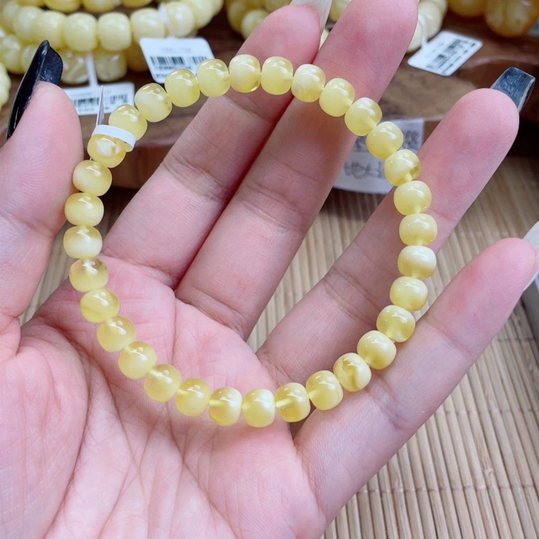 未镶嵌蜜蜡裸石蜜蜡40