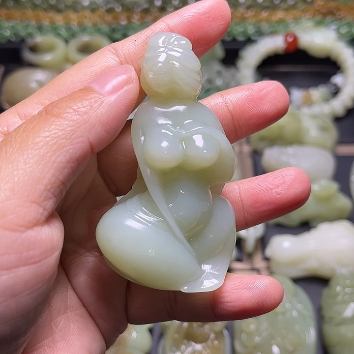 和田玉未镶嵌挂件