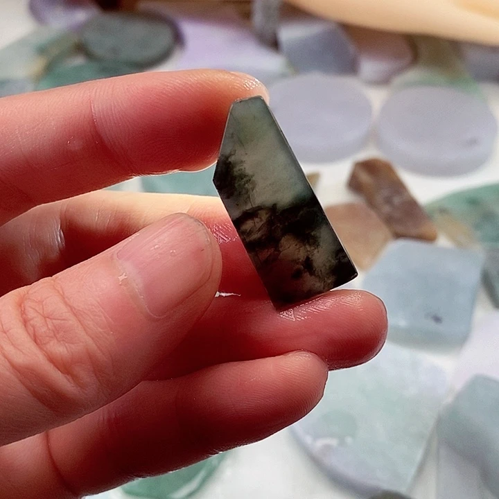 翡翠未镶嵌颈饰缅甸翡翠A货边角