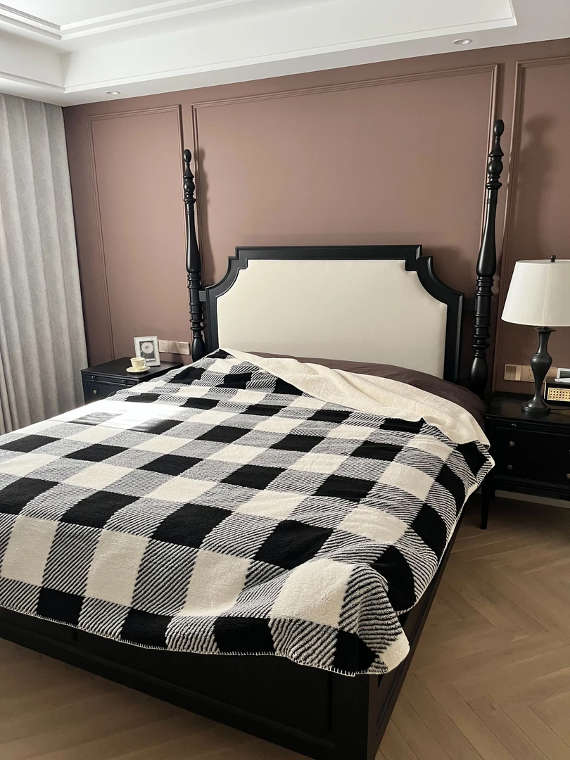 2025经典黑白棋盘格升级面料双层加厚家居多功能休闲盖毯ins风