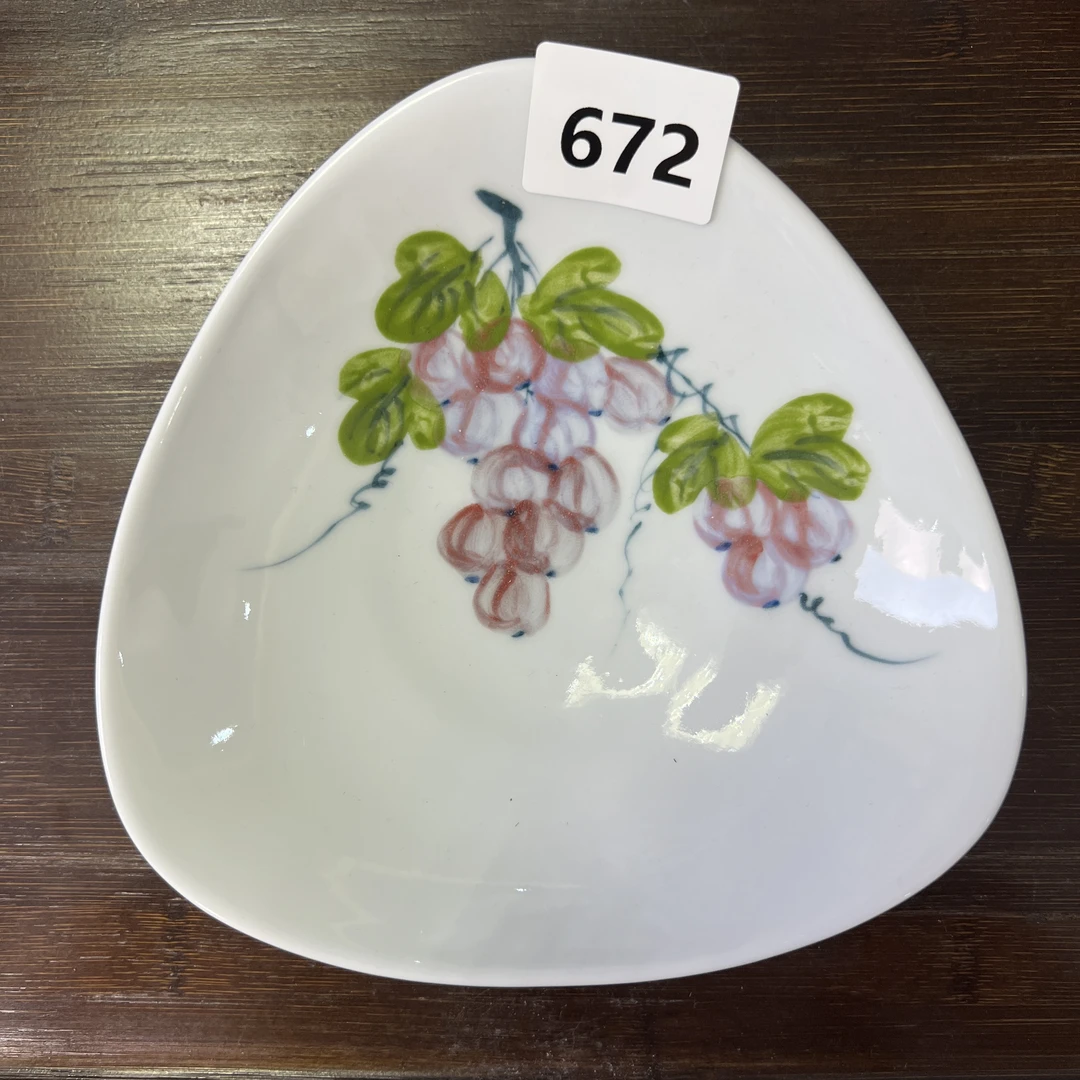 景德镇手绘釉中彩（食品级）三角盘碟子餐具陶瓷盘子672
